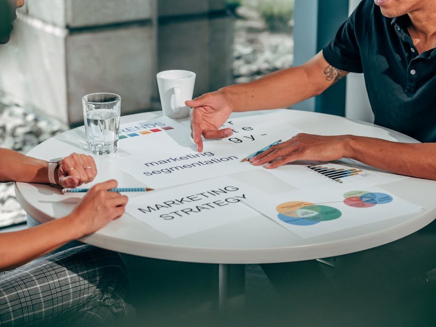 Cómo el tamaño de la empresa determina qué consultoría de marketing digital necesita